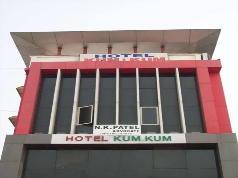 Hotel Kum Kum Adalaj Esterno foto